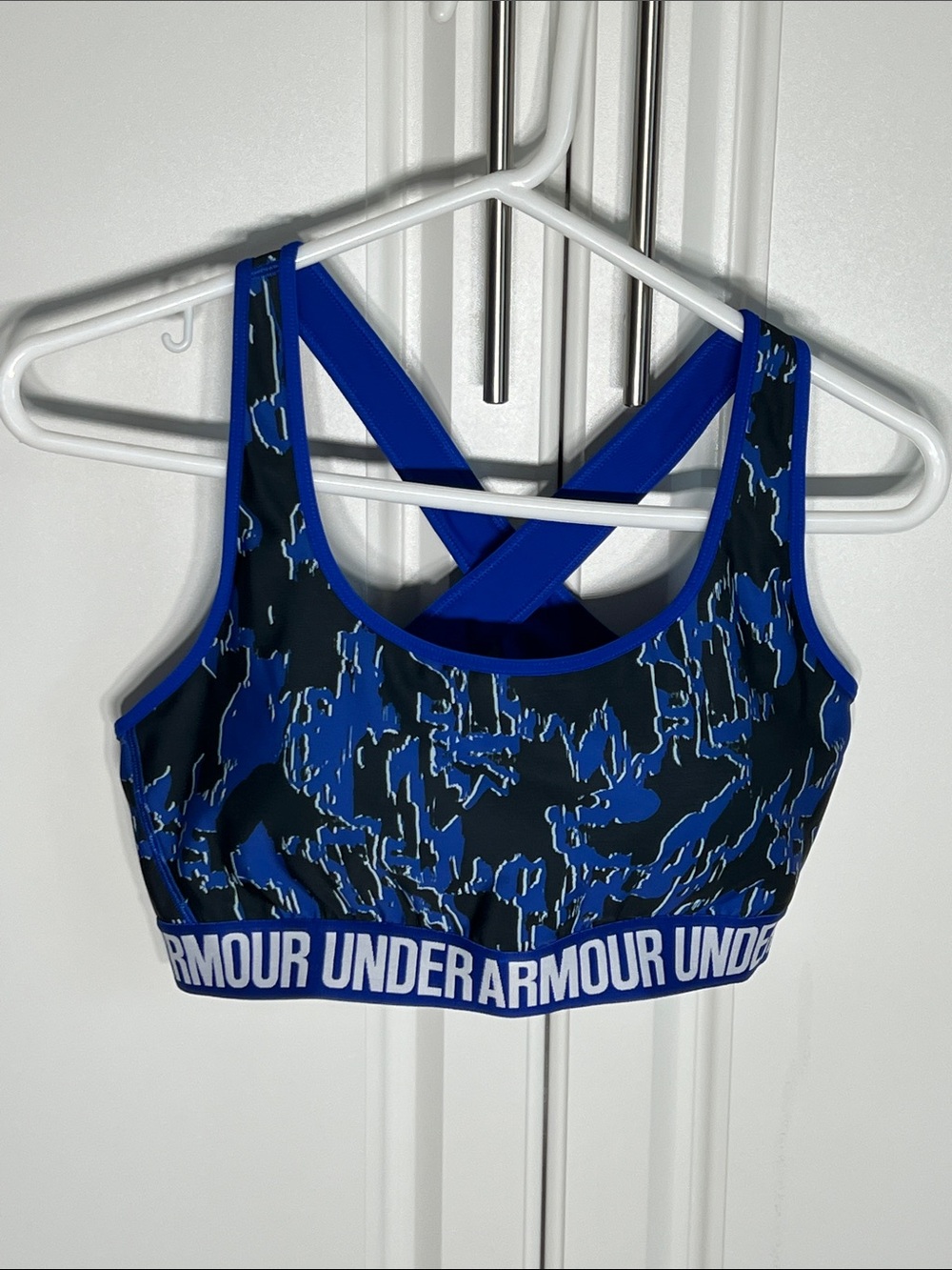 Under Armour Blue & Black Cross-Back Branded Sports Bra